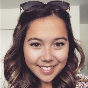 Meet your Posher, Anela